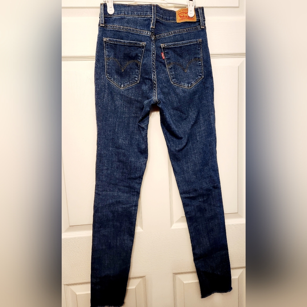Levis 311 Shaping Skinny 26 - Picture 9 of 9